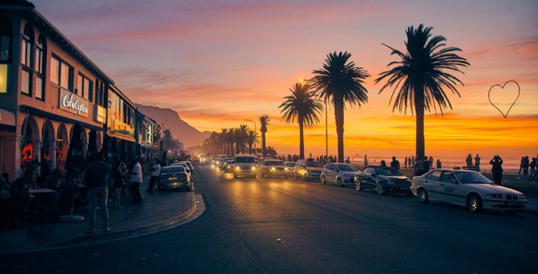 Top 10 sundowner spots in Cape Town - Cafe Caprice